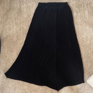 ISSEY MIYAKE STRAIGH MIDI SKIRT - JAPANESE SIZE 2 (fits a six)